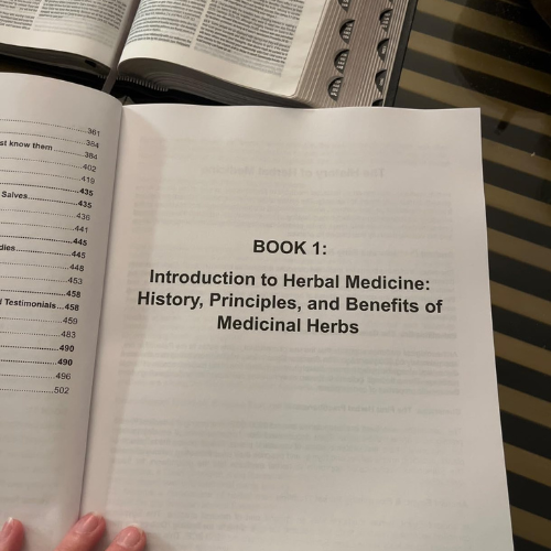 Barbara O’Neill Natural Herbal Remedies Complete Collection: The Ultimate Guide to Knowing ALL of Dr. Barbara O’Neill’s Studies and the Non-Toxic Lifestyle.